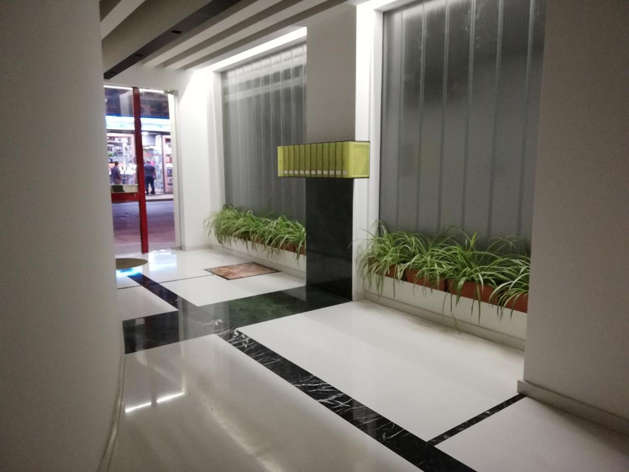 Central Modern Studio Bari Apartman Kültér fotó