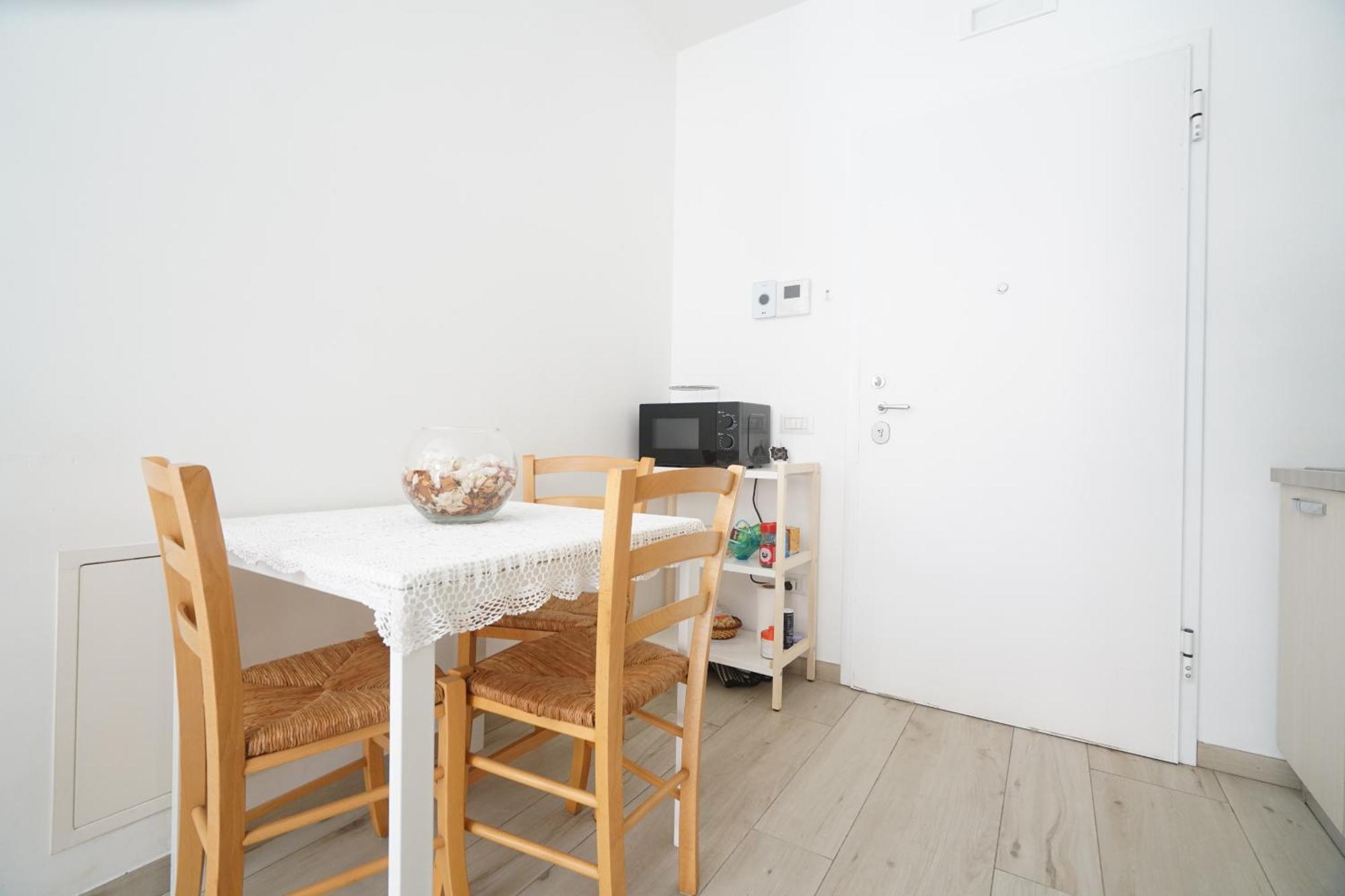 Central Modern Studio Bari Apartman Kültér fotó